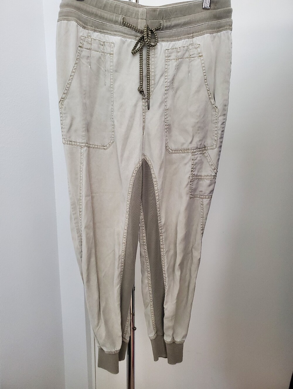 Anthropologie Sage Joggers Womens Pant Size Small